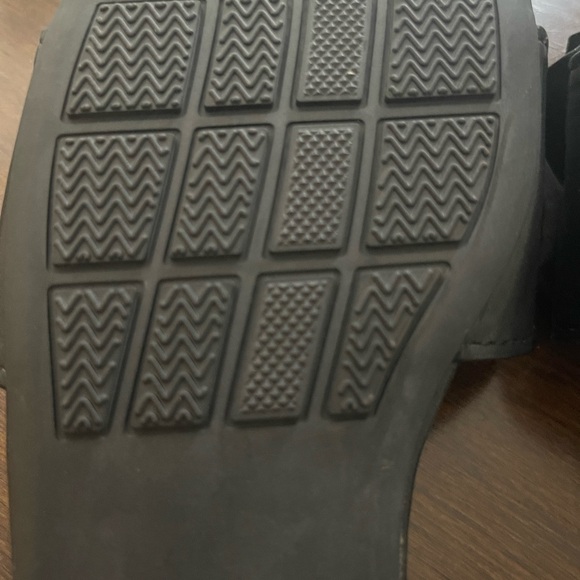 D&P Fusion Sandals - Picture 2 of 6